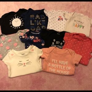 (10) Short Sleeve Baby Girls’ Onesies